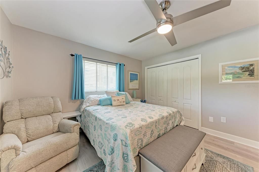 For Sale: $950,000 (4 beds, 3 baths, 2358 Square Feet)