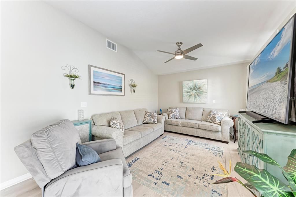 For Sale: $950,000 (4 beds, 3 baths, 2358 Square Feet)