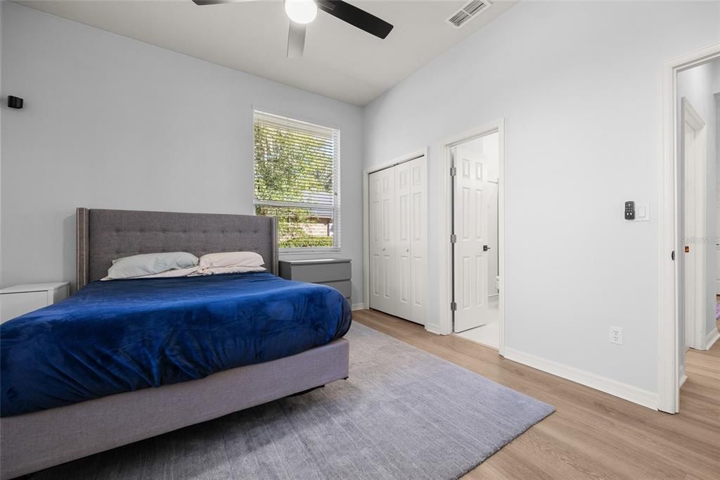 待售: $1,400,000 (4 贝兹, 4 浴室, 4903 平方英尺)