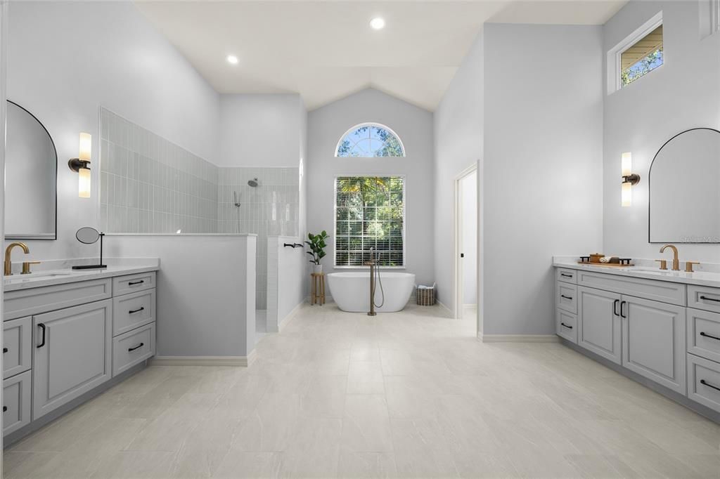 待售: $1,400,000 (4 贝兹, 4 浴室, 4903 平方英尺)