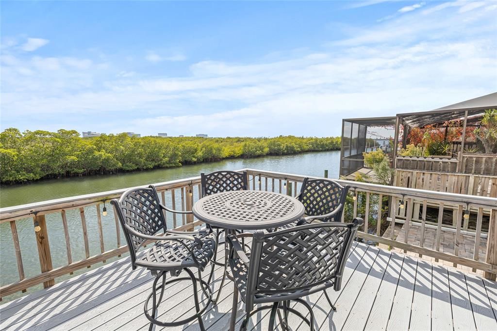 For Sale: $399,000 (3 beds, 2 baths, 2153 Square Feet)