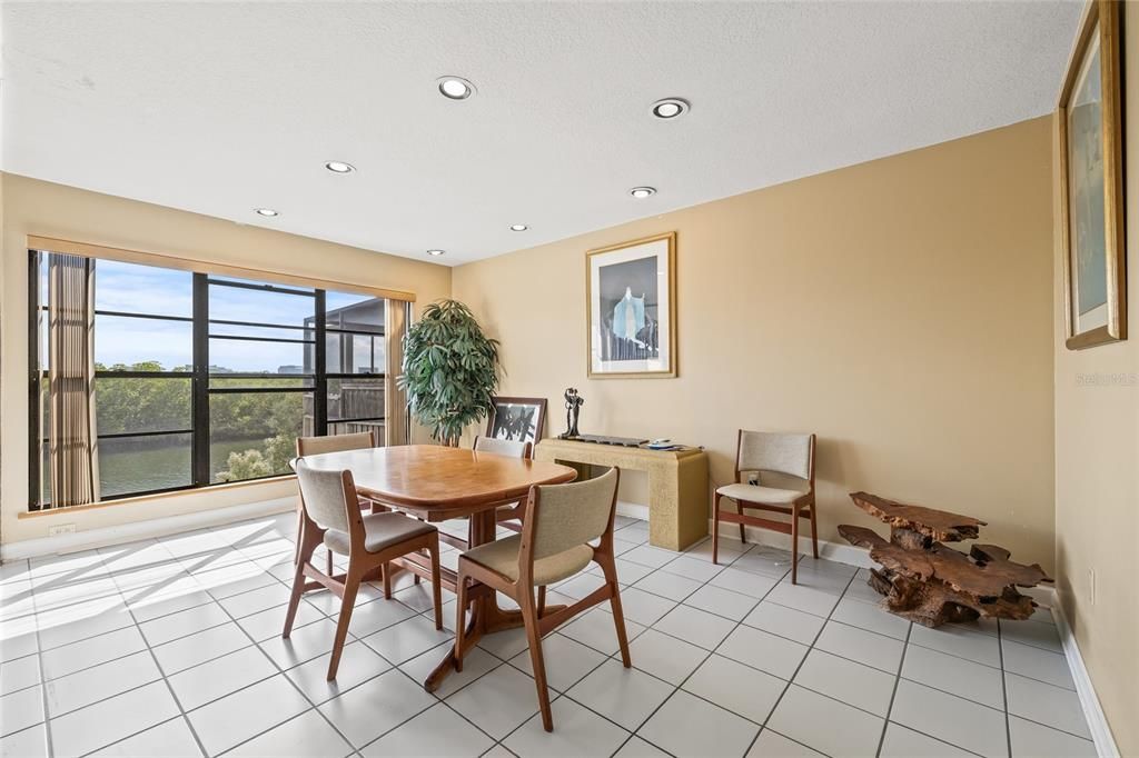 For Sale: $399,000 (3 beds, 2 baths, 2153 Square Feet)