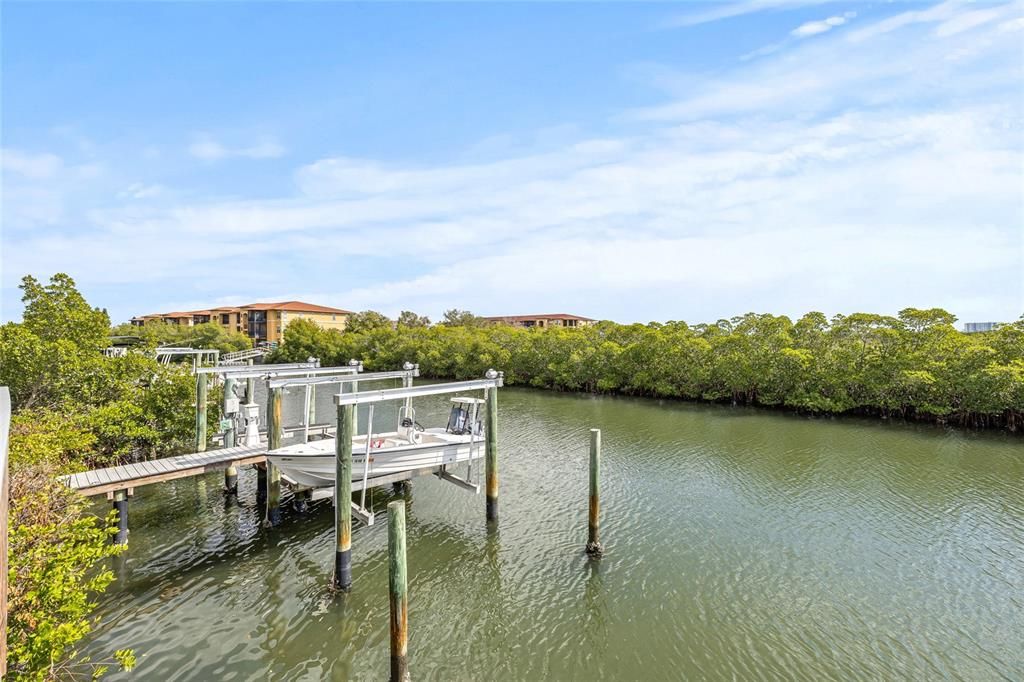 For Sale: $399,000 (3 beds, 2 baths, 2153 Square Feet)