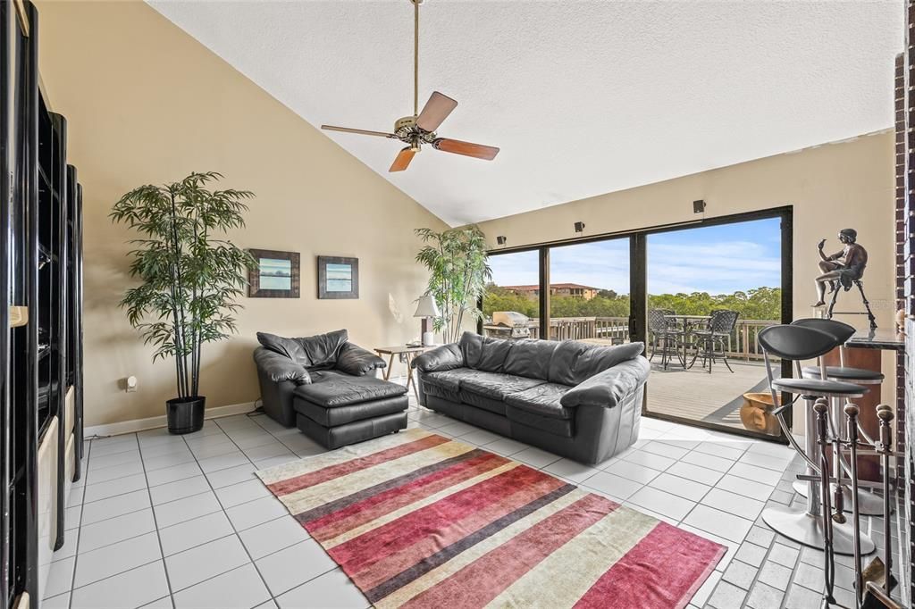 For Sale: $399,000 (3 beds, 2 baths, 2153 Square Feet)