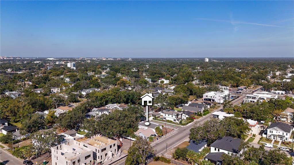 For Sale: $699,995 (3 beds, 2 baths, 2552 Square Feet)