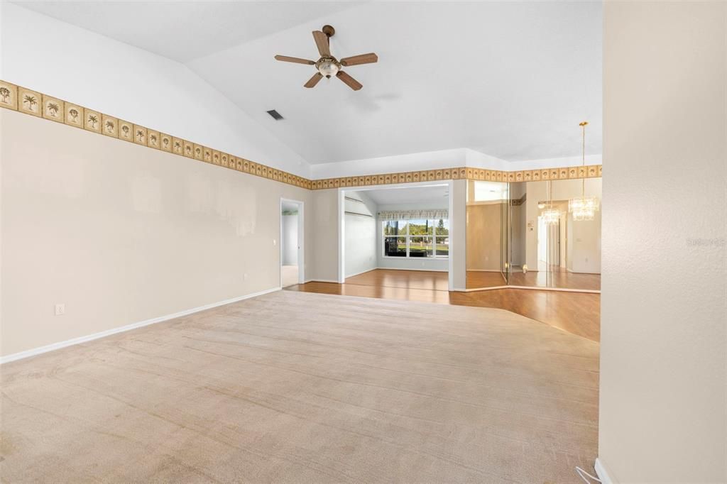 На продажу: $289,999 (3 спален, 2 ванн, 2119 Квадратных фут)