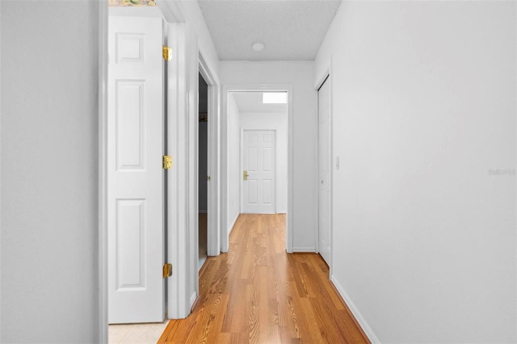 На продажу: $289,999 (3 спален, 2 ванн, 2119 Квадратных фут)