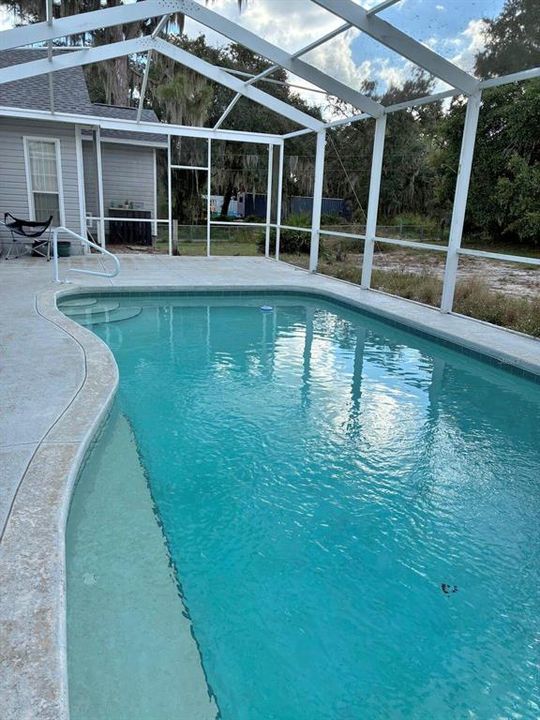 En Venta: $419,900 (3 camas, 2 baños, 2529 Pies cuadrados)