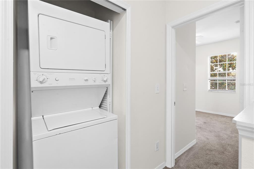 出租: $1,850 (2 贝兹, 2 浴室, 987 平方英尺)