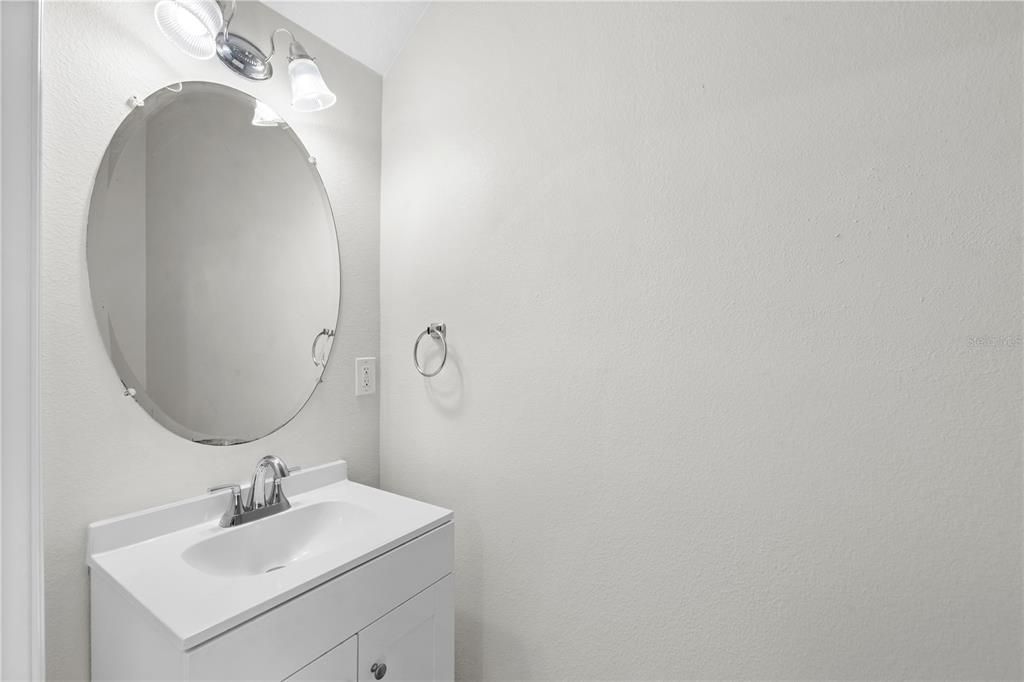 出租: $1,850 (2 贝兹, 2 浴室, 987 平方英尺)