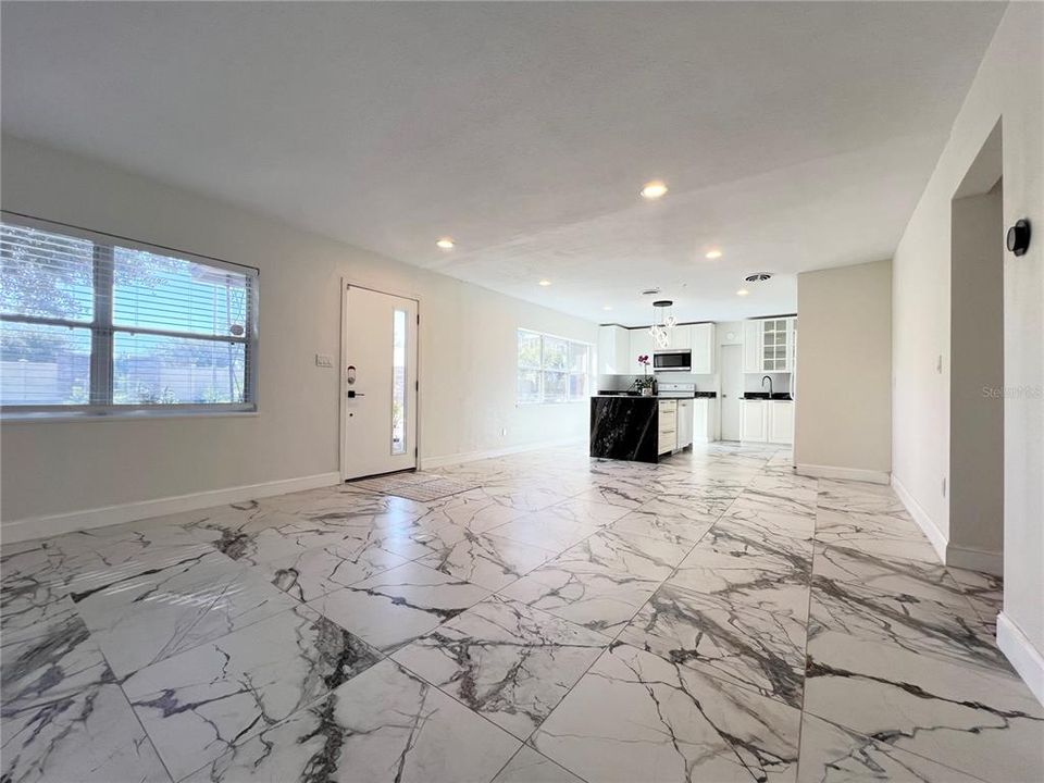 В аренду: $3,000 (3 спален, 2 ванн, 1560 Квадратных фут)