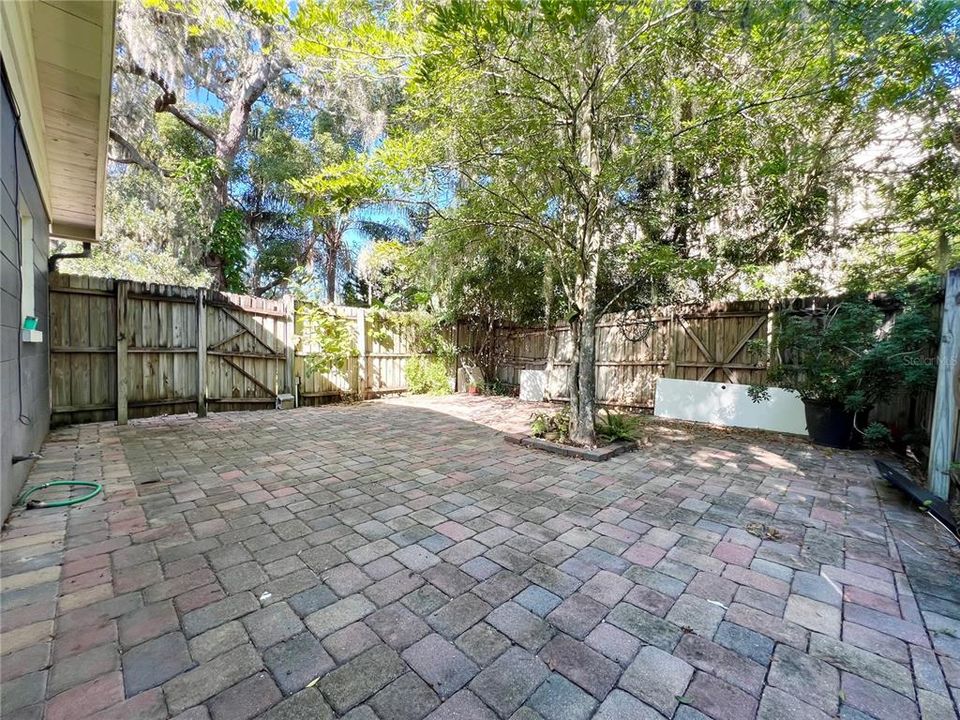 В аренду: $3,000 (3 спален, 2 ванн, 1560 Квадратных фут)