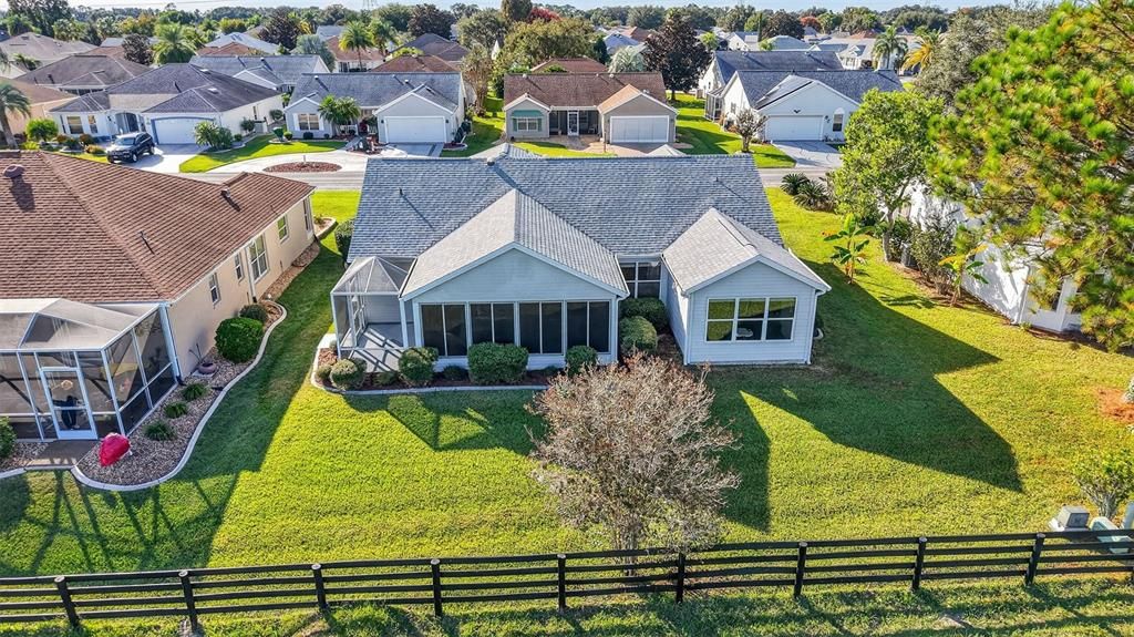 Activo con contrato: $369,900 (3 camas, 2 baños, 1677 Pies cuadrados)