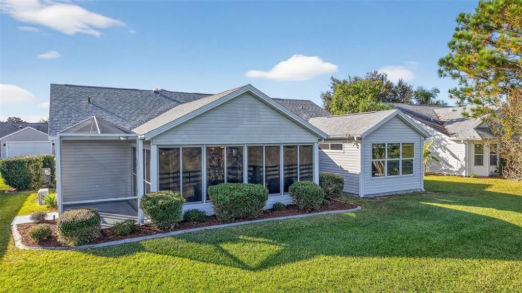 Activo con contrato: $369,900 (3 camas, 2 baños, 1677 Pies cuadrados)