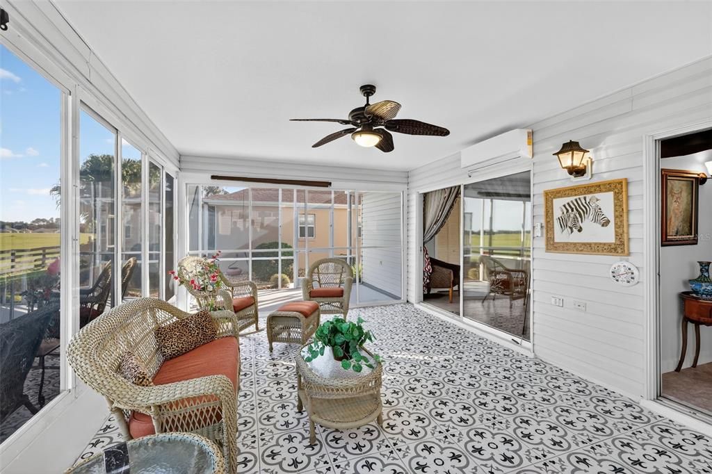 Activo con contrato: $369,900 (3 camas, 2 baños, 1677 Pies cuadrados)