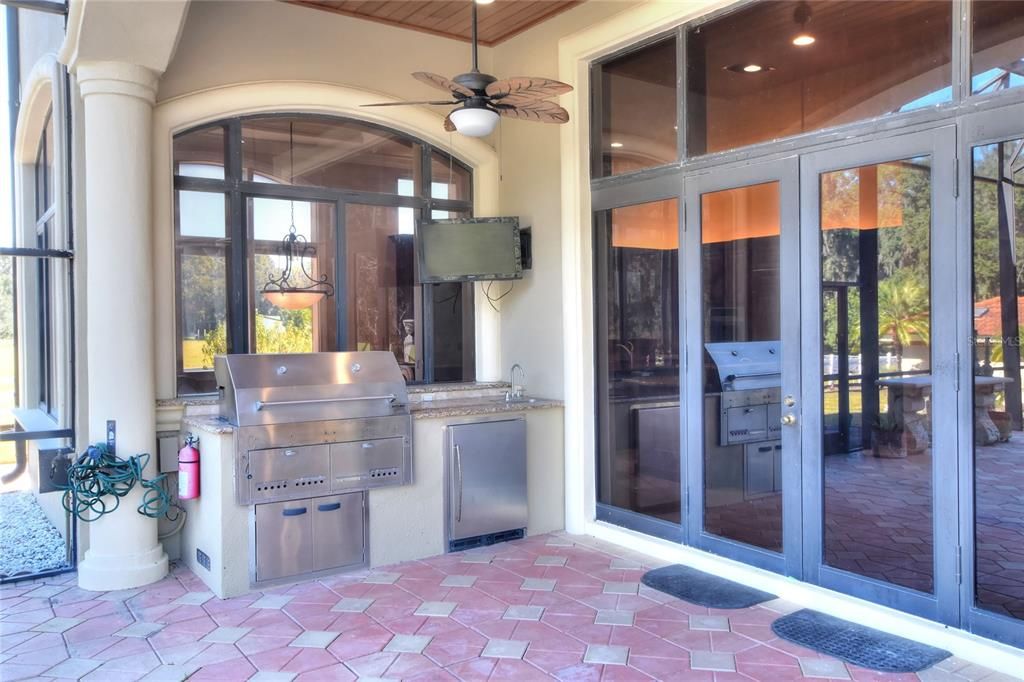 For Sale: $3,500,000 (5 beds, 5 baths, 6271 Square Feet)