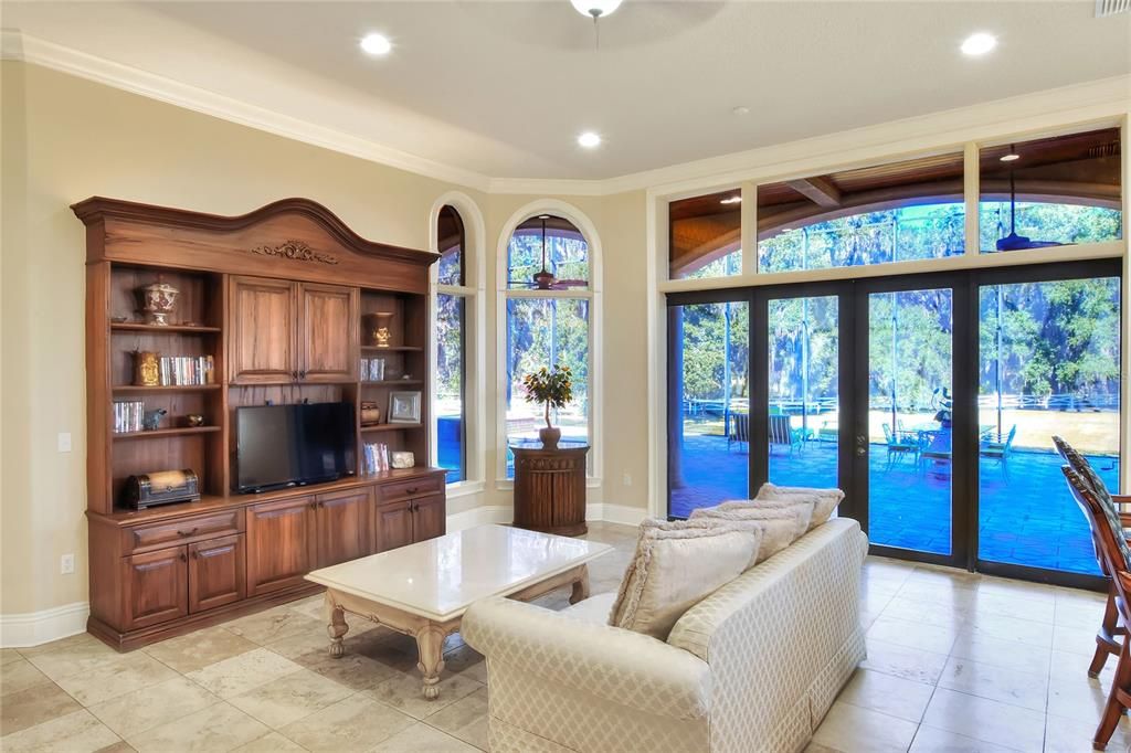 For Sale: $3,500,000 (5 beds, 5 baths, 6271 Square Feet)