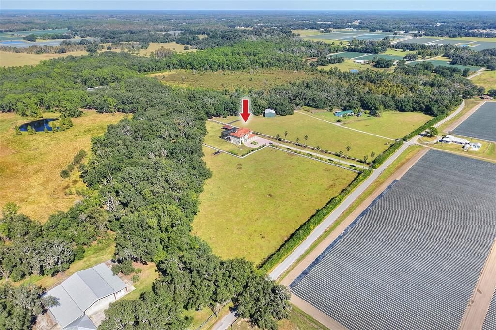 For Sale: $3,500,000 (5 beds, 5 baths, 6271 Square Feet)