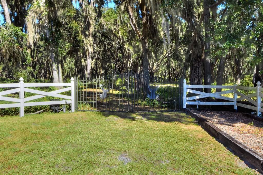 For Sale: $3,500,000 (5 beds, 5 baths, 6271 Square Feet)