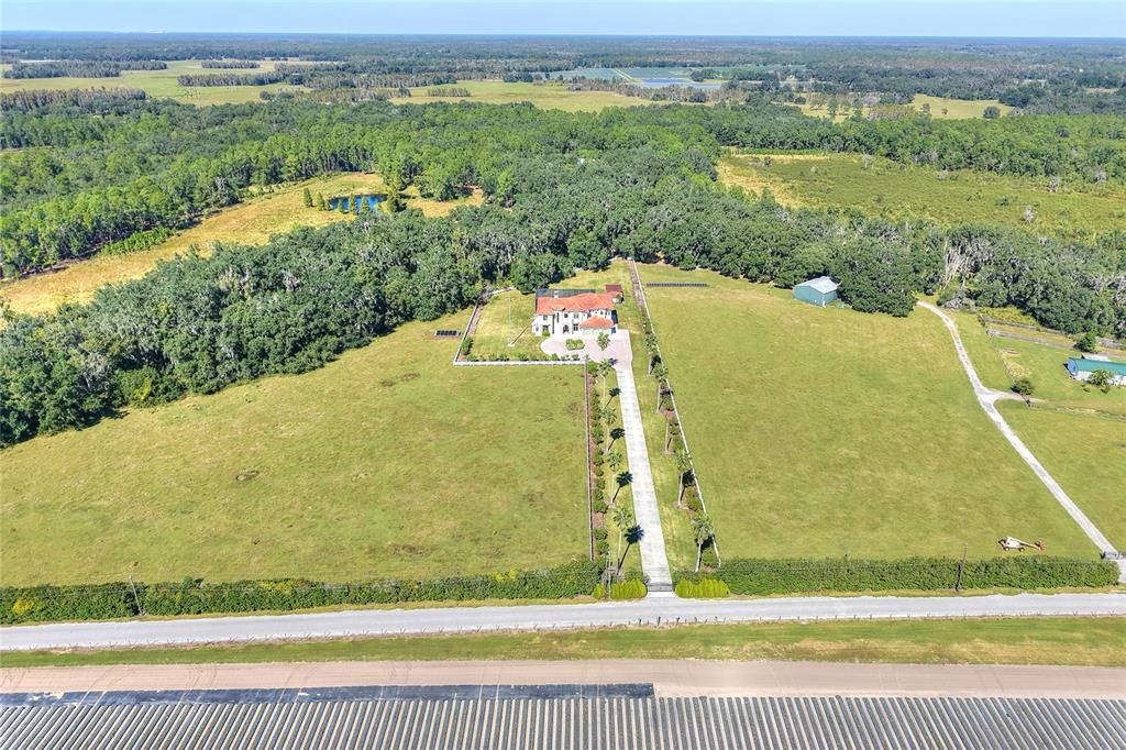 For Sale: $3,500,000 (5 beds, 5 baths, 6271 Square Feet)