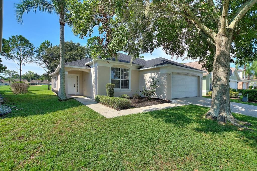 出租: $2,100 (4 贝兹, 2 浴室, 1582 平方英尺)