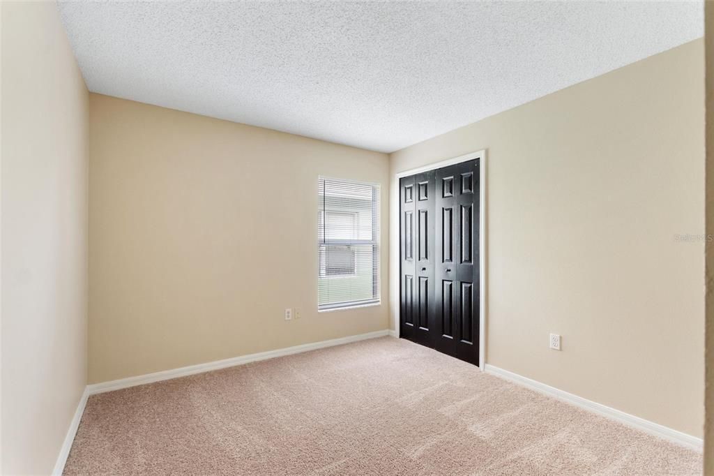 出租: $2,100 (4 贝兹, 2 浴室, 1582 平方英尺)