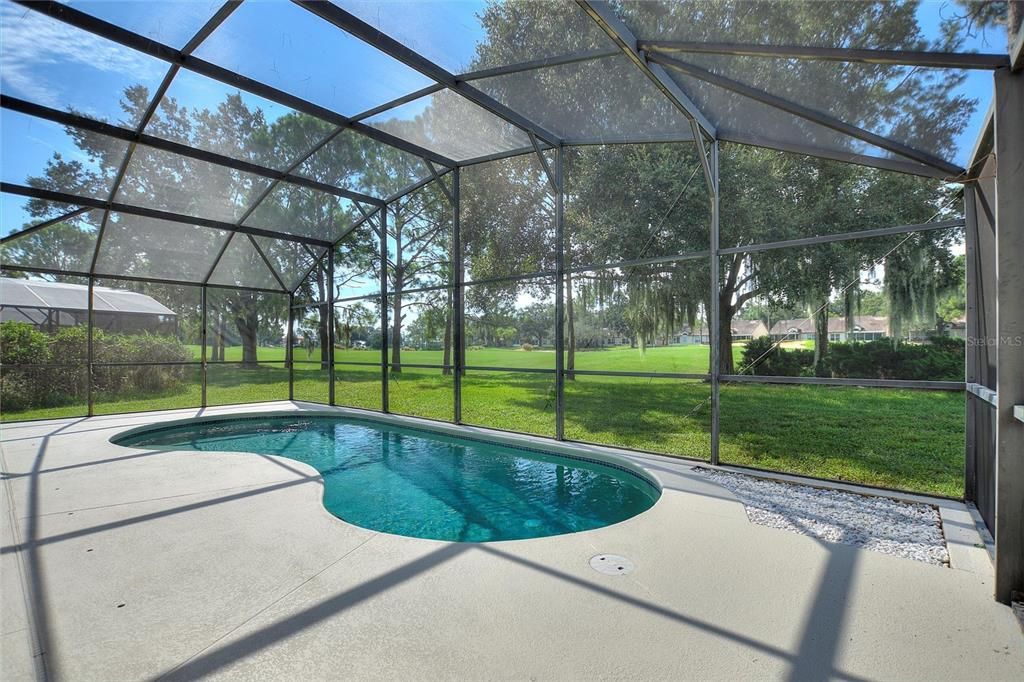 出租: $2,100 (4 贝兹, 2 浴室, 1582 平方英尺)