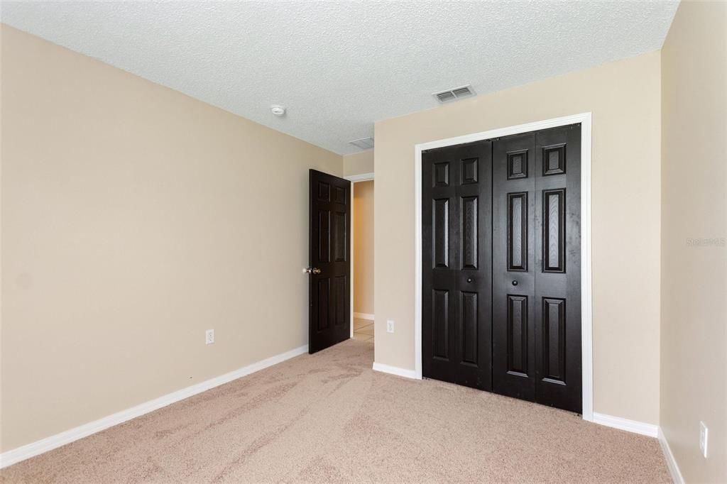 出租: $2,100 (4 贝兹, 2 浴室, 1582 平方英尺)