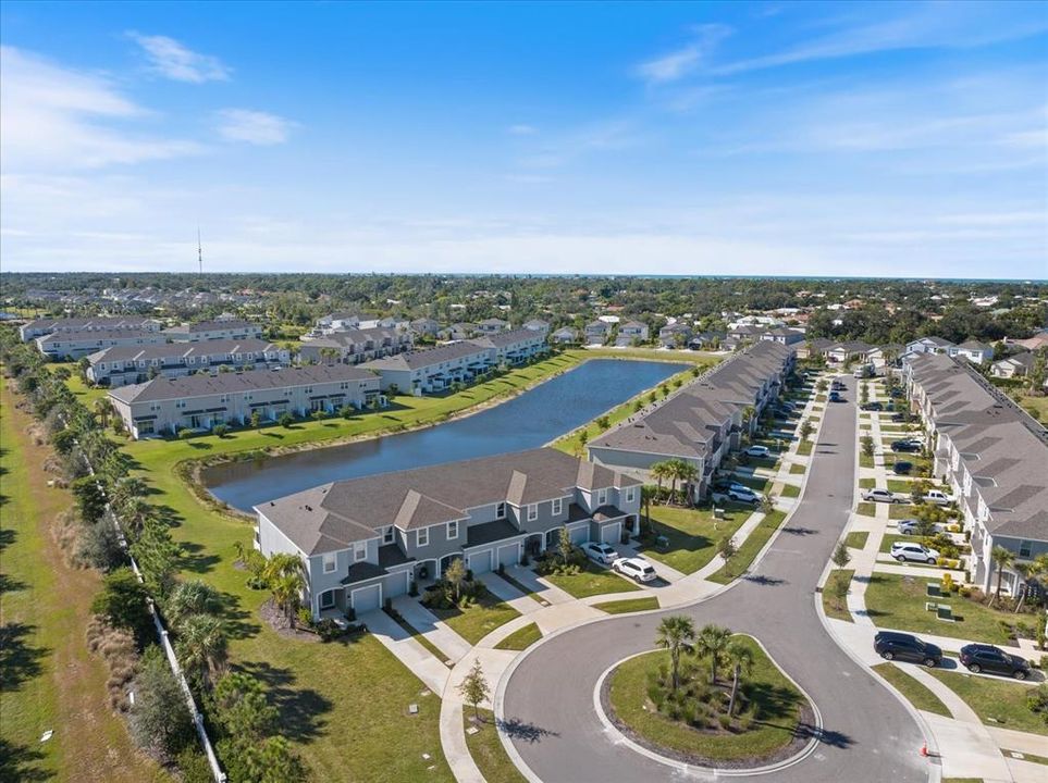 待售: $329,000 (3 贝兹, 2 浴室, 1373 平方英尺)