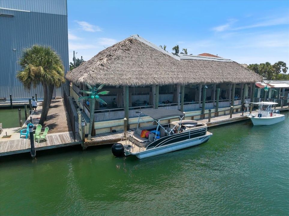 待售: $329,000 (3 贝兹, 2 浴室, 1373 平方英尺)