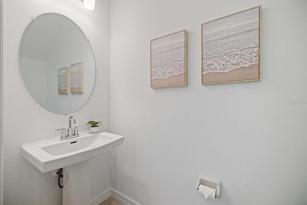 待售: $329,000 (3 贝兹, 2 浴室, 1373 平方英尺)