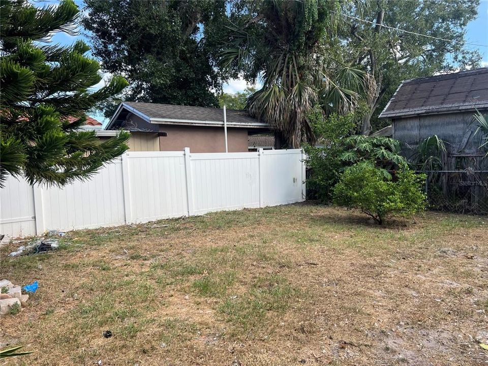 En Venta: $350,000 (4 camas, 0 baños, 1348 Pies cuadrados)