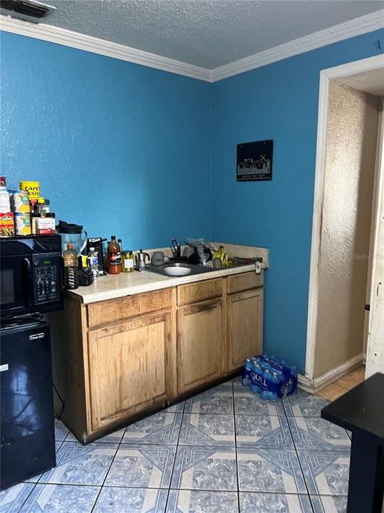 En Venta: $350,000 (4 camas, 0 baños, 1348 Pies cuadrados)