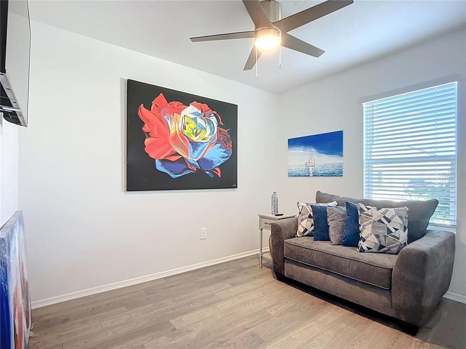 For Sale: $393,000 (4 beds, 2 baths, 1816 Square Feet)