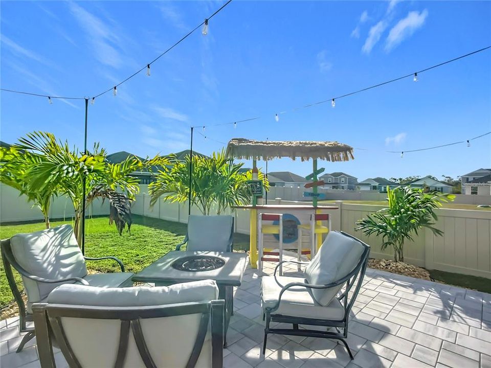 For Sale: $393,000 (4 beds, 2 baths, 1816 Square Feet)