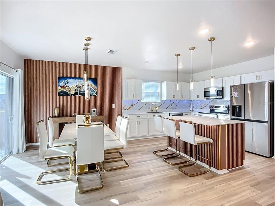 For Sale: $393,000 (4 beds, 2 baths, 1816 Square Feet)