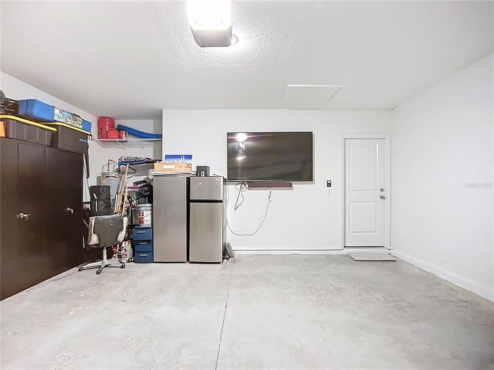 For Sale: $393,000 (4 beds, 2 baths, 1816 Square Feet)