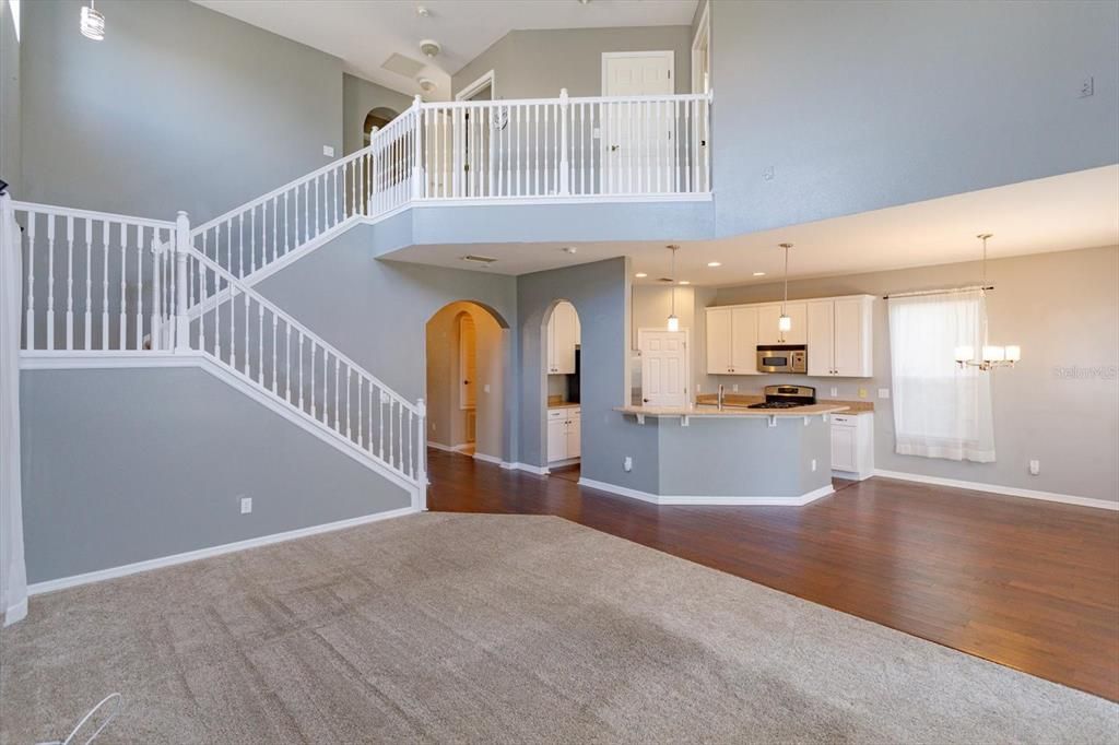 待售: $650,000 (5 贝兹, 3 浴室, 2835 平方英尺)