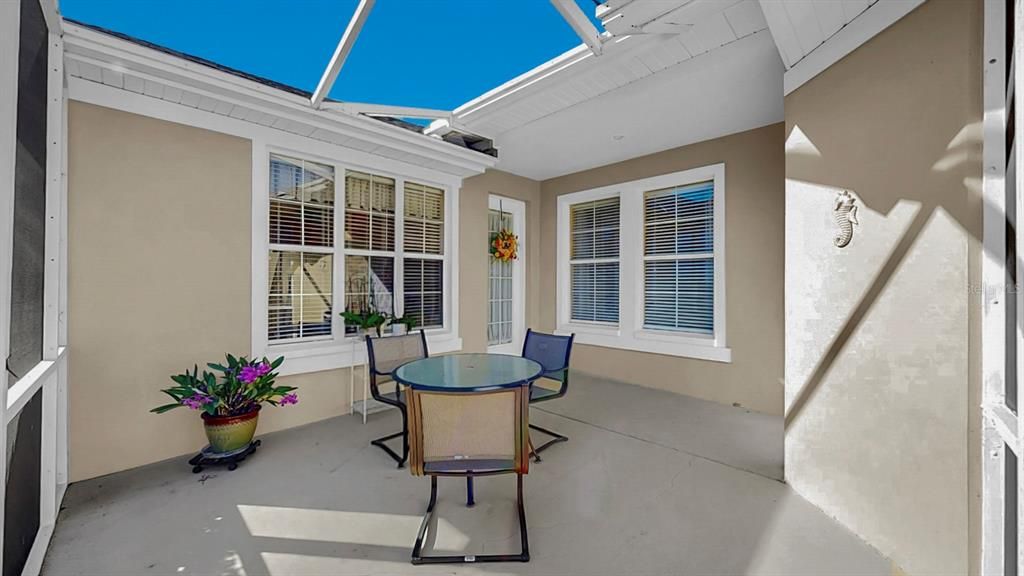 For Sale: $290,000 (3 beds, 2 baths, 1546 Square Feet)