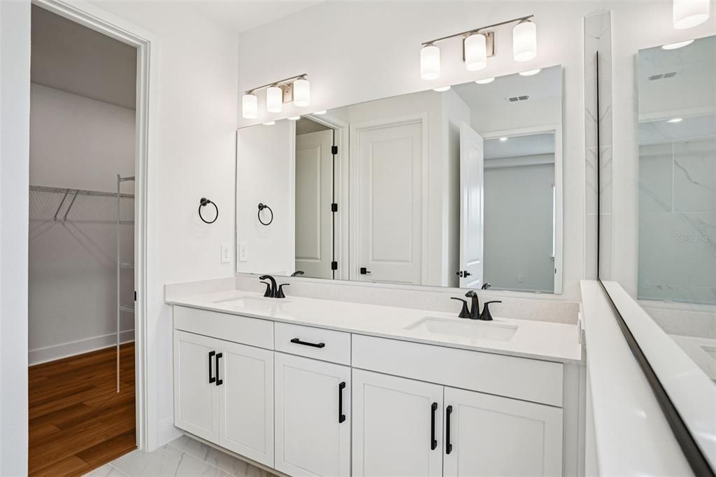 На продажу: $509,760 (4 спален, 3 ванн, 2487 Квадратных фут)