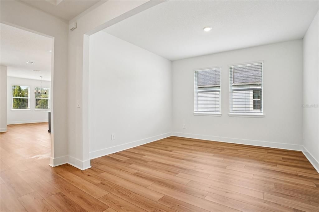 На продажу: $509,760 (4 спален, 3 ванн, 2487 Квадратных фут)