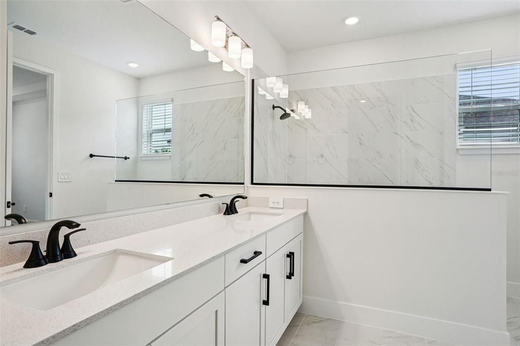 На продажу: $509,760 (4 спален, 3 ванн, 2487 Квадратных фут)