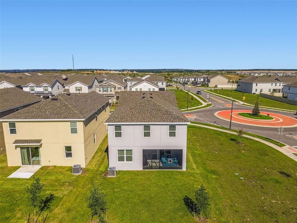 For Sale: $609,000 (5 beds, 2 baths, 2903 Square Feet)