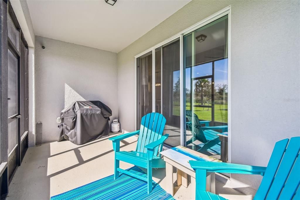 For Sale: $609,000 (5 beds, 2 baths, 2903 Square Feet)