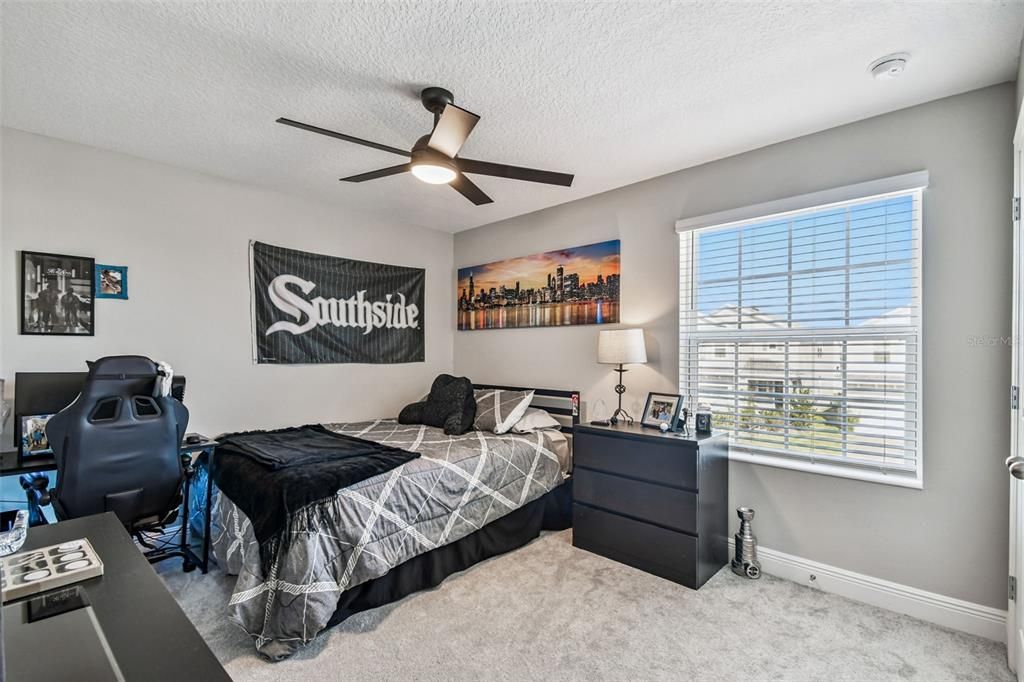 For Sale: $609,000 (5 beds, 2 baths, 2903 Square Feet)