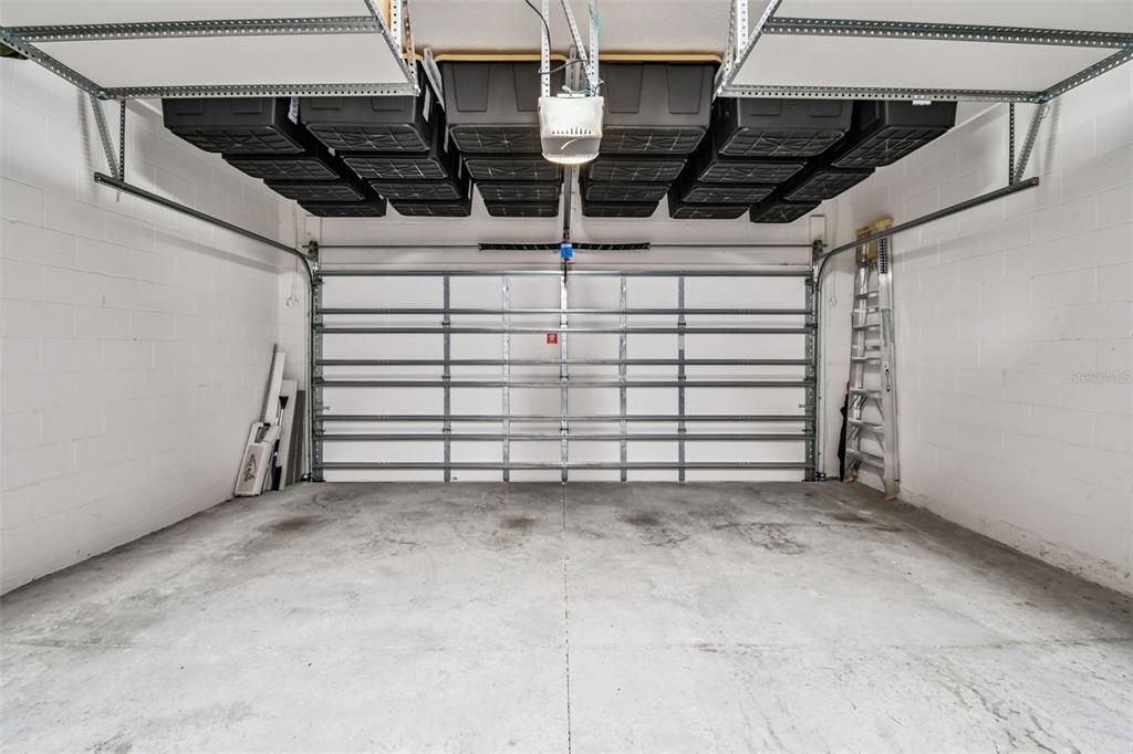 For Sale: $609,000 (5 beds, 2 baths, 2903 Square Feet)