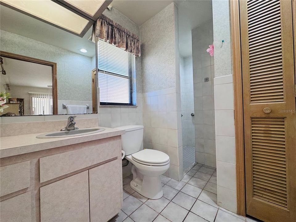 待售: $825,000 (4 贝兹, 3 浴室, 2533 平方英尺)