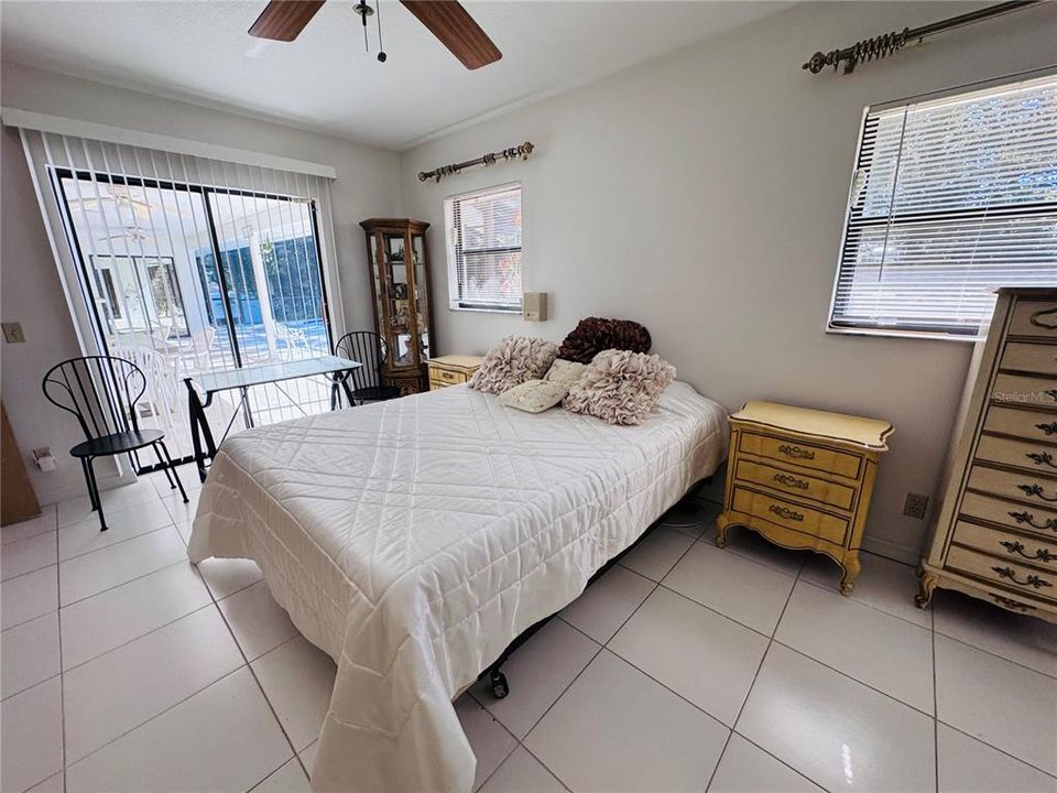 待售: $825,000 (4 贝兹, 3 浴室, 2533 平方英尺)