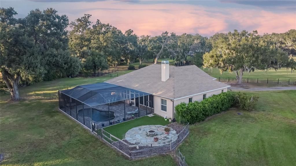 For Sale: $749,900 (4 beds, 3 baths, 3084 Square Feet)