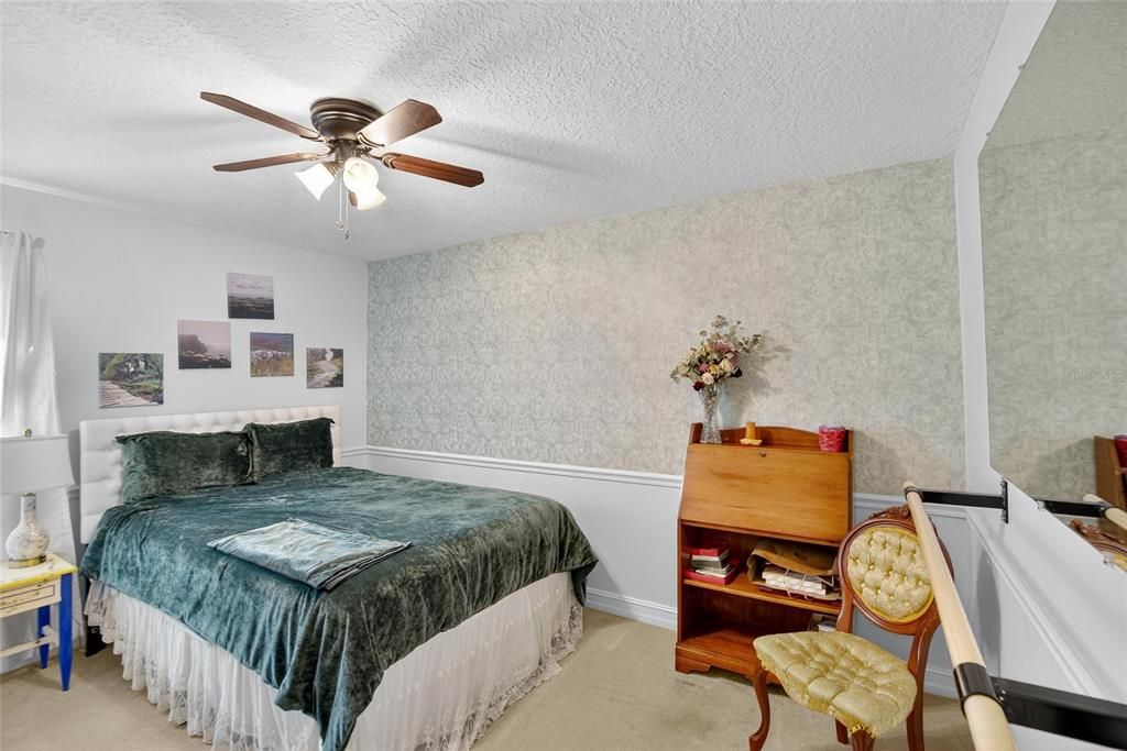 For Sale: $749,900 (4 beds, 3 baths, 3084 Square Feet)